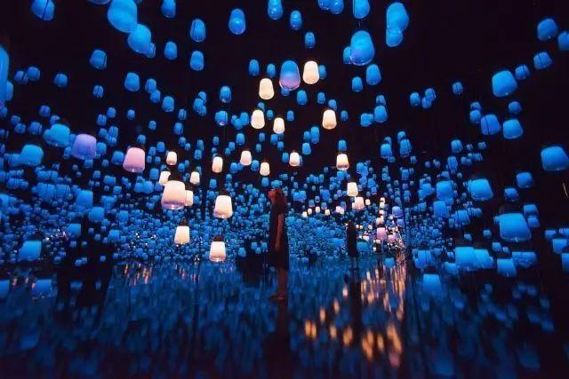细节装饰与氛围营造:点亮梦幻之光