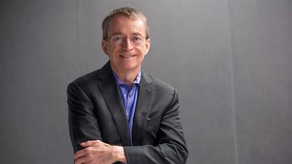 英特尔CEO帕特·基辛格对于下一代CPU依然会请台积电代工的回应,不仅是对当前市场和技术趋势的准确判断,也是英特尔在全球化背景下构建弹性供应链的重要举措,通过与台积电的紧密合作,英特尔将能够持续推出高性能、低功耗的处理器产品,满足市场对于高性能计算、人工智能、移动设备等领域的多样化需求,这一合作也将进一步推动全球半导体产业的发展和进步。