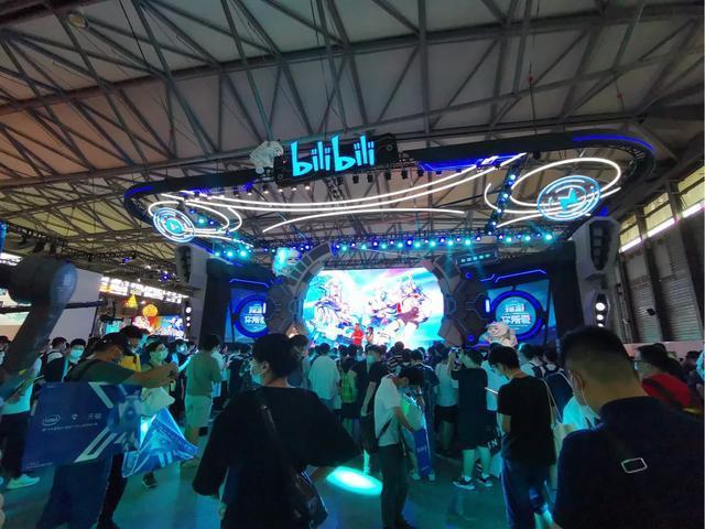 在游戏界备受瞩目的盛会 ChinaJoy 上,发生了一件足以震撼休闲对战赛道的大事——《爆裂小队》惊艳亮相!7 月 30 日,国服首测的开启更是如同一颗重磅炸弹,引爆了整个行业的热情与期待,为休闲对战赛道塑造了全新的格局。