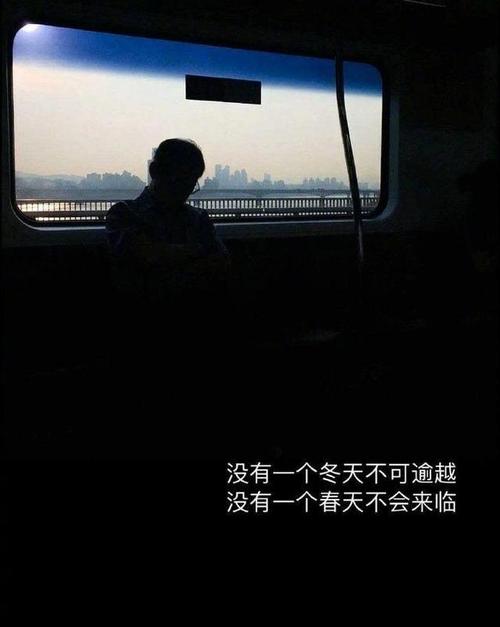 当游戏结束的那一刻,我如释重负,但同时也感到深深的困惑和失落,我走出试玩区,找了个安静的角落坐下来,试图理