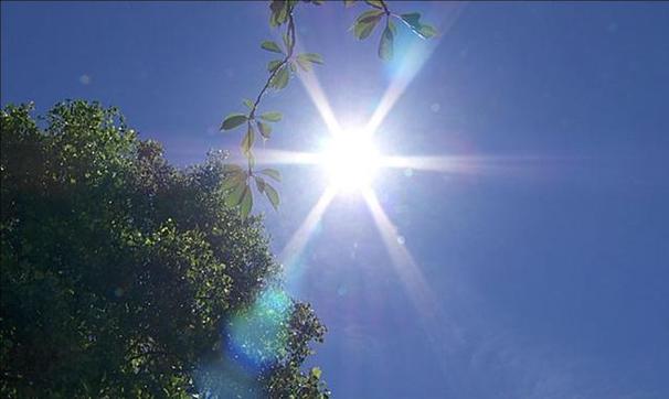 炎热的夏天,阳光炽热地洒在大地上,似乎要将一切都烤焦,人们在这样的酷暑中,总是渴望着一份清凉与惬意,而《天天爱消除》的夏日限定关卡,就如同夏日里的一阵清风,为我们带来了无尽的欢乐与清凉,让我们能够消除烦恼,尽情享受这清凉一夏。