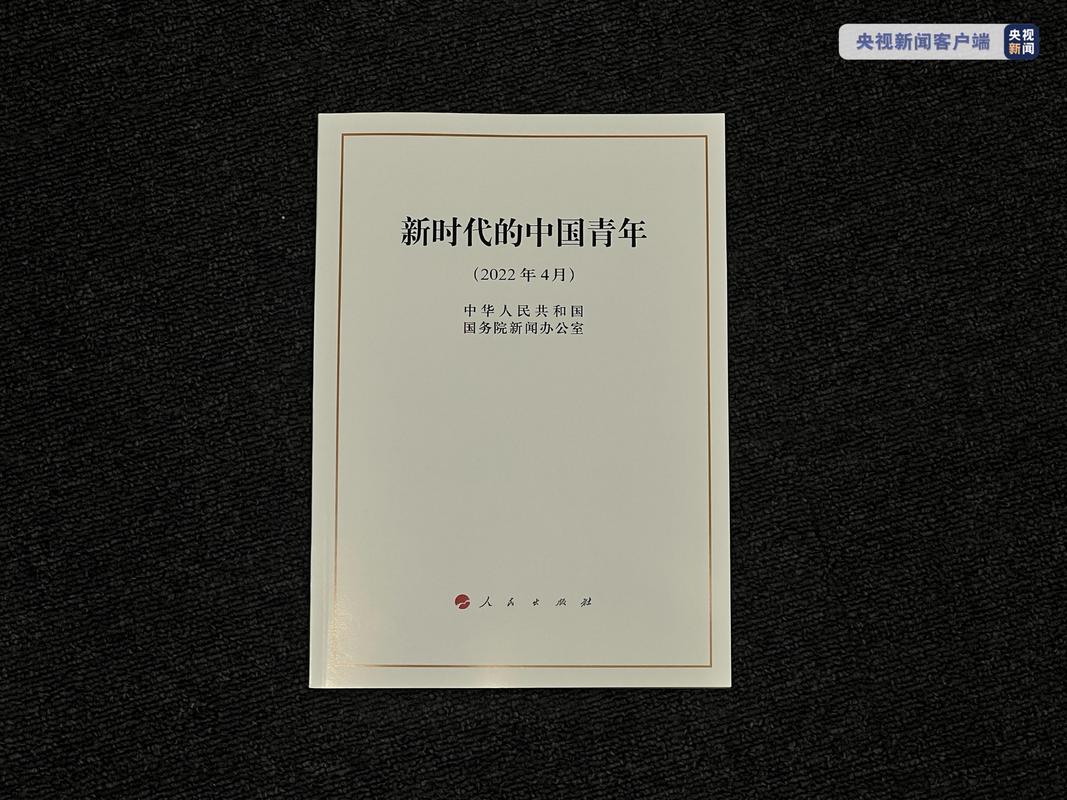 《全球行动:突袭利比亚》采用了先进的图形引擎,打造了一个逼真细腻的战场环境,从广袤无垠的沙漠到繁华的城市废墟,每一片土地都充满了未知与挑战,玩家需要充分利用地形优势,布置防御工事,实施战术突袭,体验真实战场上的生死较量。