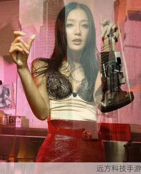 男人装封面背后的故事,探索那些敢于脱去束缚的女星与时尚边界