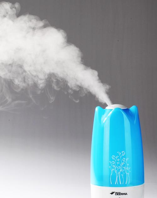 哥尔空气加湿器采用超低静音设计,加湿过程中的噪音低于35分贝,相当于树叶摩擦的声音,几乎不会打扰到用户的休息和工作,这种超静音设计使得哥尔加湿器成为家庭、办公室等需要安静环境的场所的理想选择。