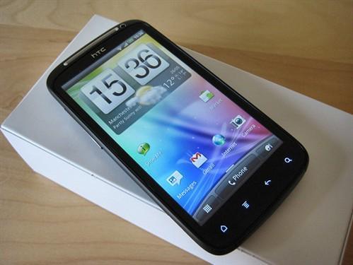 HTC G5出厂预装Android OS v2.1操作系统,这一系统在当时是较为先进的,为用户提供了丰富的应用程序和强大的功能支持,随着Android系统的不断升级,虽然G5的系统版本已不是最新,但凭借其强大的硬件基础和良好的软件优化,依然能够流畅运行大部分应用程序,满足用户的日常使用需求。