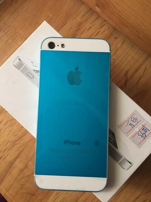 原装配件:所有销售的iPhone5港版均为全新机,并配备原装配件,确保消费者购买到的是正品行货。