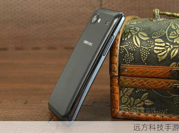 屏幕方面,三星i9070配备了一块4.0英寸的Super AMOLED材质屏幕,分辨率为800×480像素,这块屏幕不仅色彩鲜艳、对比度高,还具备极佳的可视角度和触控灵敏度,为用户带来极佳的视觉体验,屏幕采用了曲面玻璃设计,有效降低了反光率,增强了在不同光线下的可读性,进一步提升了用户体验。