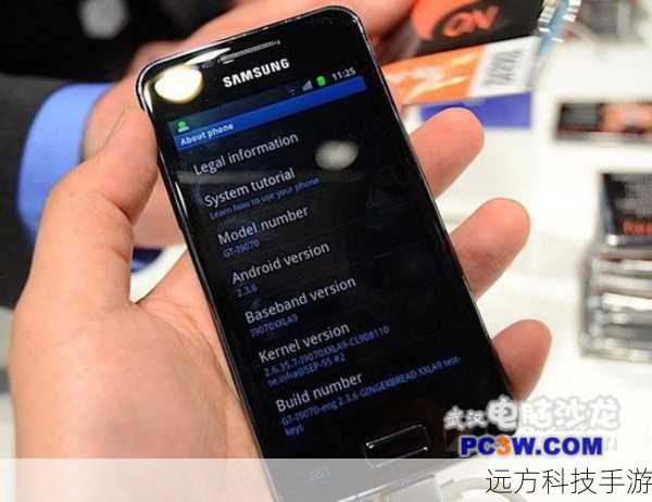 在存储方面,三星i9070内置了16GB的存储空间,对于大多数用户来说已经足够使用,它还支持microSD卡扩展,用户可以根据需要增加存储空间,这一设计既满足了用户对于存储容量的需求,又避免了因内置存储空间不足而频繁更换手机的麻烦。