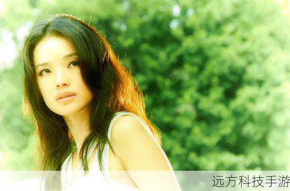 而在 2023 年,舒淇依然活跃在大银幕上,为我们带来了最新的电影作品,这些新作延续了她一贯的表演风格,同时也展现了她不断突破自我的决心。