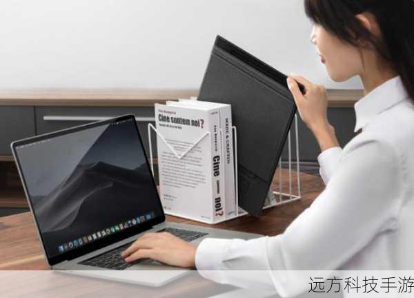 对于经常需要携带笔记本外出的用户来说,续航能力和便携性同样重要,新华海炫E725D采用了锂电池作为电源,虽然具体续航时间会根据使用环境的不同而有所变化,但总体来说能够满足一般用户的出行需求,其适中的机身尺寸和重量也使得携带更加便捷,无论是出差还是旅行,都能轻松应对。