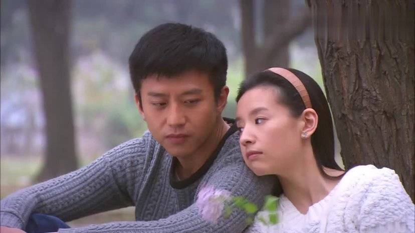 在这个浮躁的社会中,《相爱十年》这样的作品犹如一股清泉,让我们重新审视自己的内心世界,它让我们看到了爱情的真谛和人生的价值,让我们懂得了珍惜和感恩,希望我们都能从这部剧中汲取力量,勇敢地追求自己的梦想,珍惜身边的每一个人,用心去经营自己的人生,因为,只有这样,我们才能在人生的道路上走得更加坚定、更加从容。