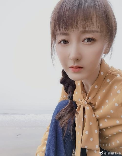 何晴与“问天”的江遥紧密相连,她的表演成为了这个大国飞天故事中不可或缺的一部分,让我们记住何晴,记住她所赋予江遥的生命与灵魂,也记住这个充满激情与梦想的大国飞天之旅,在不断前行的道路上,我们将带着这份感动与激励,去追寻属于我们自己的梦想与辉煌。