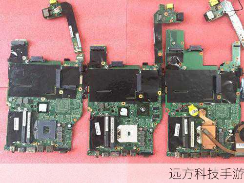 处理器方面,ThinkPad E420 1141A63的双核心/四线程设计,不仅提升了多任务处理能力,还保证了在复杂应用场景下的流畅运行,内存方面,标配2GB DDR3 1333MHz内存,虽然对于现代应用来说稍显不足,但最大支持内存可达16GB,为未来的升级预留了充足的空间。