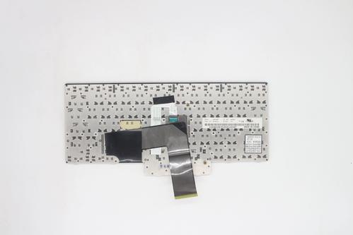 ThinkPad E420 1141A63在输入输出方面同样表现出色,它配备了触摸板和指点杆两种输入方式,用户可以根据自己的使用习惯进行选择,它还提供了4个USB2.0接口(其中一个e-SATA共用接口,一个powered供电USB共用接口)、HDMI接口、VGA接口、RJ45网络接口、音频接口以及四合一读卡器,丰富的接口配置满足了用户多样化的连接需求。
