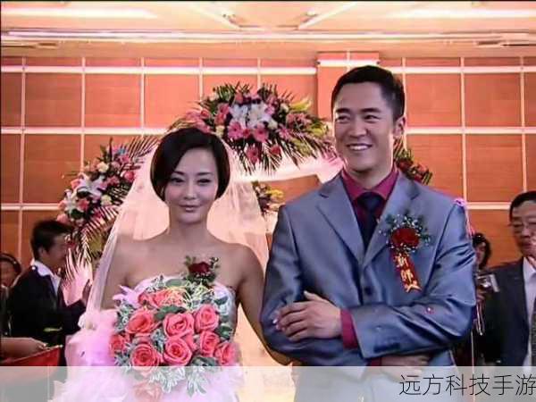 沈建弘(尚于博 饰):何小西的丈夫,一个在事业和家庭中挣扎的男人,他有着自己的理想和追求,但在面对母亲的强势和妻子的期望时,常常陷入两难的境地,他的性格中有着软弱的一面,但也有着对妻子深深的爱。