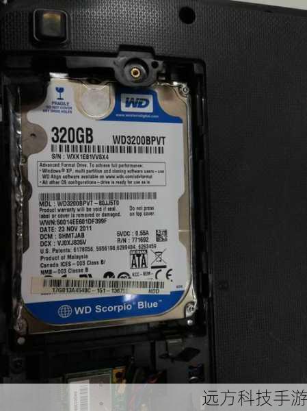 内存与硬盘: 提到这款笔记本,不得不提的就是其4GB DDR3内存和500GB SATA硬盘的组合,4GB的内存容量对于大多数用户来说已经足够使用,无论是同时运行多个应用程序还是进行多任务处理,都能保持系统的流畅运行,而500GB的硬盘空间则为用户提供了充足的存储空间,无论是存放工作资料、学习文件还是个人照片、视频等多媒体内容,都能轻松容纳,SATA硬盘的读写速度也相当可观,进一步提升了数据传输的效率。