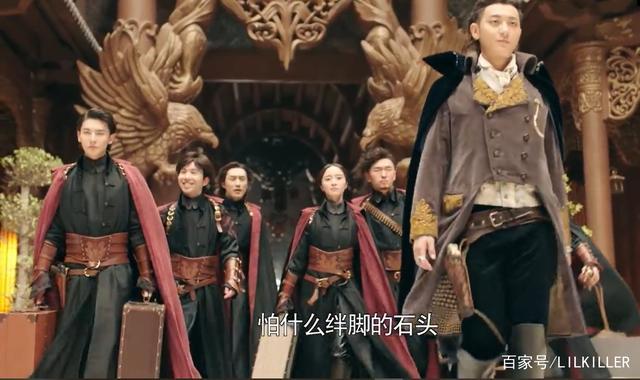 再从艺术价值的角度来看,《初五启市录》在剧情、表演、画面等方面都展现出了较高的艺术水准,它的故事结构严谨、情节跌宕起伏、人物形象鲜明,演员们的表演细腻而生动,能够将角色的内心世界展现得淋漓尽致,画面的构图、色彩和光影运用也十分讲究,营造出了独特的艺术氛围,这些艺术价值使得《初五启市录》不仅是一部娱乐作品,更是一件艺术珍品。