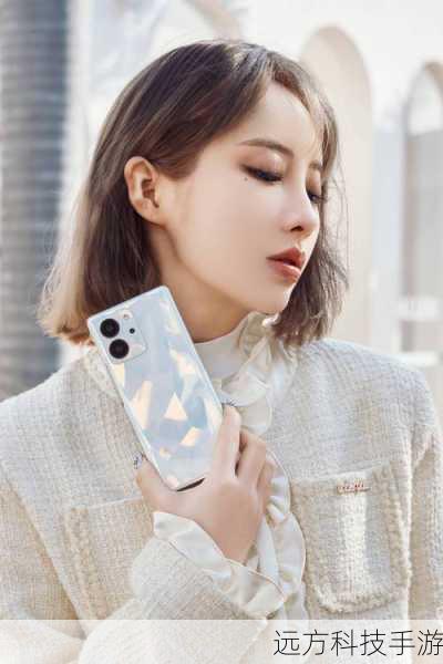 超薄机身的典范，索尼爱立信LT18i，售价仅2550元