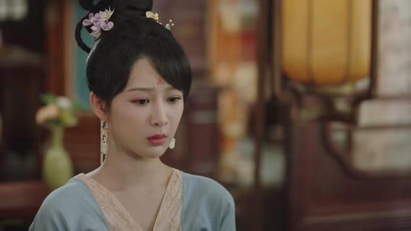 玱玹，由[演员名字]饰演，他有着远大的抱负和深沉的心思，作为小夭的表哥，他对小夭有着特殊的感情，同时也在为了自己的理想而奋斗，第二季中他的政治谋略和情感冲突将展现得更加淋漓尽致。