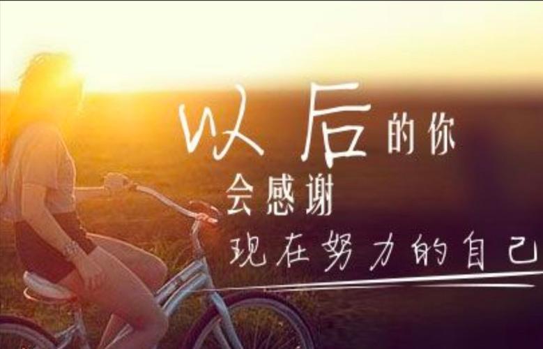 在未来的日子里,我们相信尹正会继续给我们带来更多精彩的表演,他将不断挑战自己,尝试更多不同类型的角色,为观众奉献更多优秀的作品,让我们一起期待尹正更加辉煌的未来,期待他在演艺道路上创造更多的奇迹。