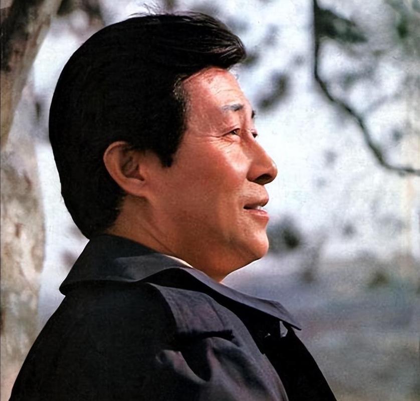 让我们共同祝愿符文婷在演艺事业上能够一帆风顺,继续为我们带来更多优秀的作品和令人难忘的角色,也希望她能够保持自己的初心和热情,不断地追求艺术的更高境界。