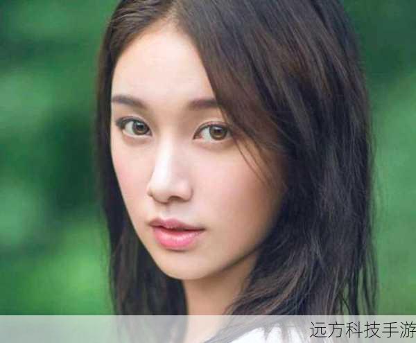 张晔子饰演的江南,是江北的姐姐,性格温柔善良,有着自己的理想和追求,她在面对生活的挑战时,展现出了坚韧和智慧。