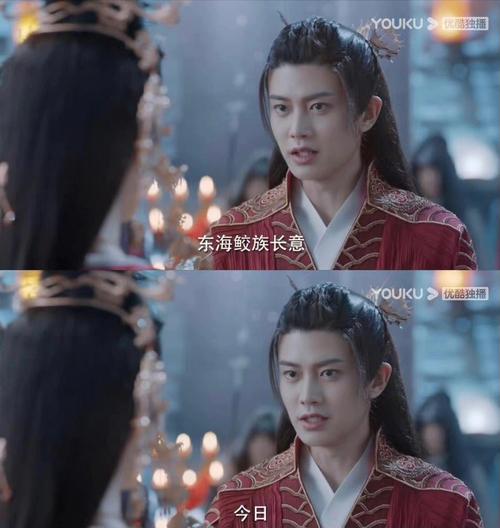 纪云禾为了保护长意和身边的人,不得不独自面对许多困难和挑战,她展现出了坚韧不拔的意志和无畏的勇气,即使身处困境,依然不放弃希望,她努力寻找着解决问题的方法,试图打破当前的僵局。