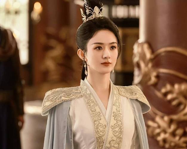 《北京女子图鉴》或许只是刘牧演艺生涯中的一个重要节点,但他的未来还有无限的可能,我们相信,在他的努力下,他一定能够塑造出更多深入人心的角色,为观众带来更多优秀的作品,让我们一起期待刘牧在演艺道路上继续前行,创造更多的辉煌!