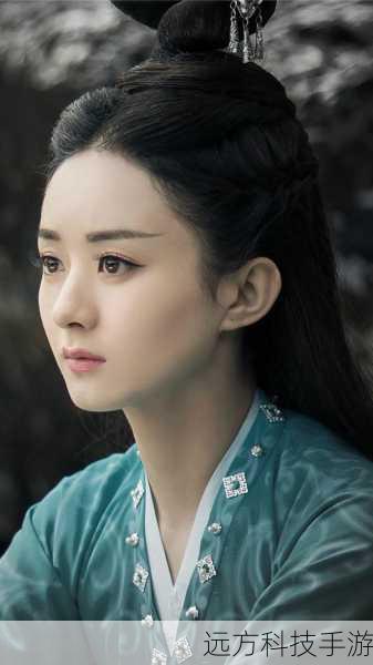 赵丽颖饰演的碧瑶,鬼王宗宗主之女,敢爱敢恨,与张小凡之间有着深厚的情感纠葛,她的美丽与灵动给观众留下了深刻的印象。