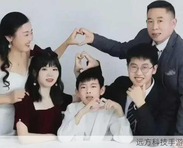 孙想在事业上迎来了新的机遇和挑战,她所热爱的美食公众号取得了不错的成绩,然而随着知名度的提升,各种压力也随之而来,她需要不断地创新和突破,以满足读者日益增长的期待,在这过程中,她结识了一些新的合作伙伴和朋友,他们给孙想带来了新的思路和启发,但也伴随着一些潜在的问题和竞争。