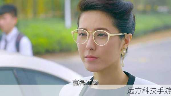 在《旋风十一人》中,曾黎与其他演员的精彩互动也为剧情增色不少,她与剧中的同事、朋友以及恋人之间的情感纠葛,让故事更加引人入胜,曾黎与他们的对手戏充满了火花,每一个场景都充满了紧张和情感的张力,这种精彩的表演互动使得整个剧集更加引人入胜,让观众沉浸其中。