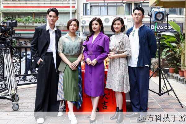 要找到小影的扮演者，我们需要深入挖掘剧集的相关信息和演员阵容，通过仔细查阅资料和询问相关人士，我们终于揭开了这层面纱，原来，扮演小影的演员是[具体演员名字]，这位演员以其出色的表演能力和对角色的精准把握，成功地塑造了小影这个角色，让观众们对她留下了深刻的印象。