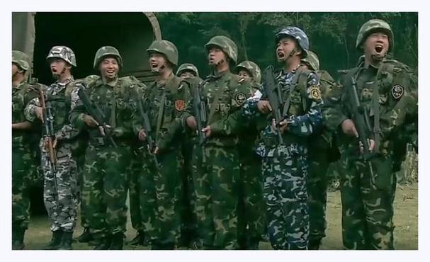 回到小影的扮演者和盛云翼身上,他们或许只是这个庞大的影视世界中的两个小点,但他们的努力和贡献却是不可忽视的,他们用自己的方式,为我们带来了精彩和感动,让我们更加深入地了解了人性和生活。