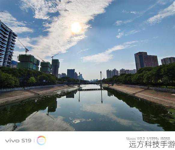屏幕像素：细腻呈现，满足需求