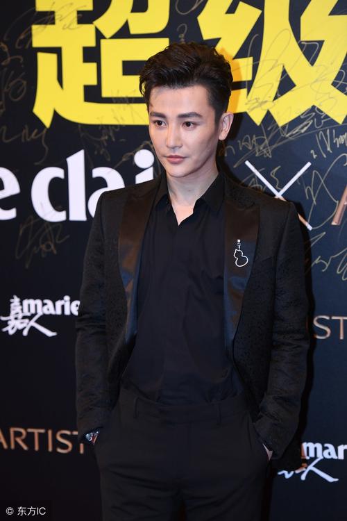 孙坚的出色表演也让我们看到了他作为一名演员的专业素养和敬业精神,他不断挑战自我,尝试不同类型的角色,力求为观众带来更多精彩的表演,在这个过程中,他不仅提升了自己的演技,也为中国的演艺事业注入了新的活力。