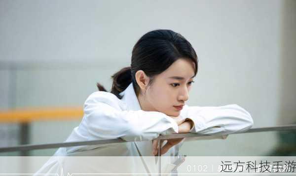 在《谢谢你医生》中,刘佳对林若云的演绎可谓细腻入微,她通过精湛的演技,将林若云这个角色的内心世界展现得淋漓尽致,林若云或许只是剧中的一个配角,但在刘佳的诠释下,她变得鲜活而立体,观众能够从她的每一个表情、每一个动作中,感受到林若云的情感起伏和性格特点。
