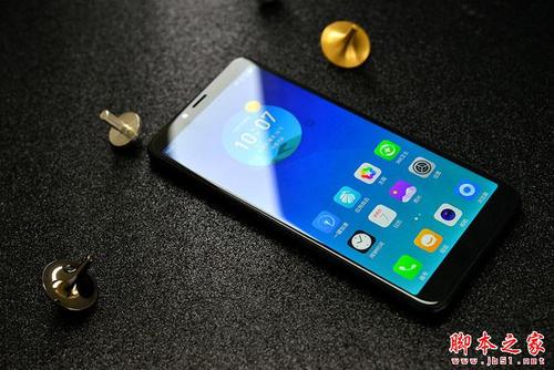 在屏幕方面,360 N6 Pro配备了一块5.99英寸的全面屏,分辨率为2160x1080像素,屏占比高达84.5%,这块屏幕采用了TFT材质(LTPS技术),色彩饱满,细节清晰,无论是观看视频还是浏览图片,都能带来极佳的视觉体验,全面屏的设计也让手机在保持大屏体验的同时,拥有更加紧凑的机身尺寸,便于携带。