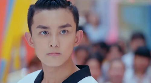问题一:旋风少女中谁是元武道高手?