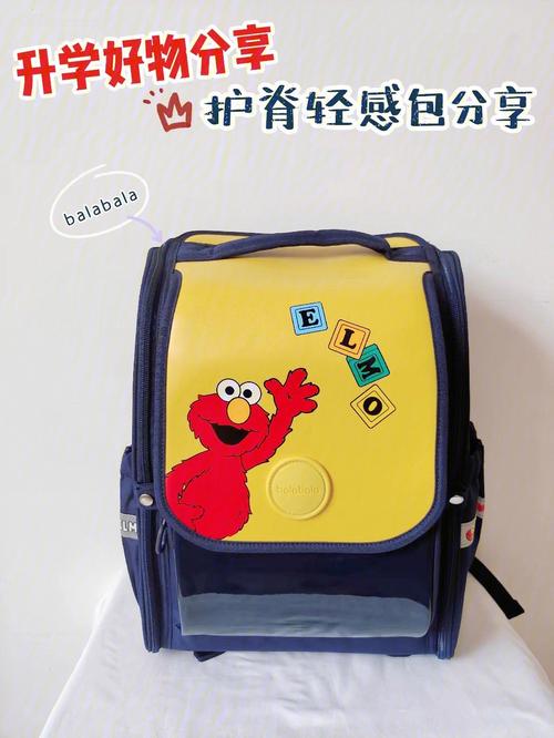 虽然基础版本的昂达V702可能内置存储空间有限,但别担心,它支持microSD卡扩展,让你轻松扩容至更大存储空间,无论是存储海量照片、视频,还是下载更多应用和游戏,都能随心所欲,不再受空间限制。