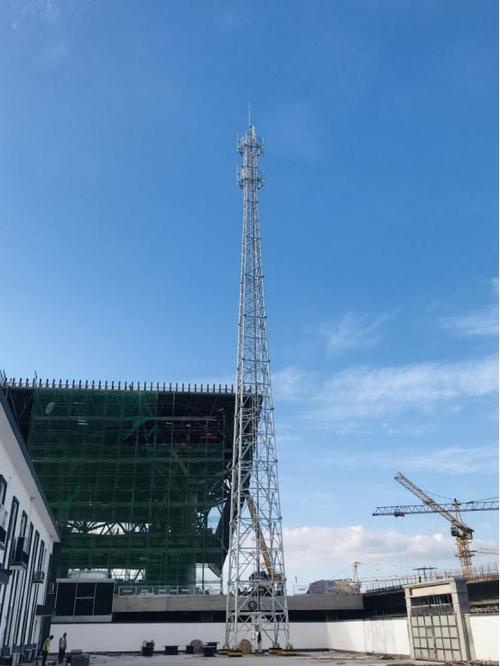 在当今这个信息爆炸的时代,通信对于企业的运营至关重要,无论是内部沟通还是对外联络,一个高效、稳定的通信系统都是企业成功的基石,我们要为大家介绍的,就是一款专为中小企业量身打造的通信解决方案——阿尔卡特OmniPCX Office(12外线,52分机)。