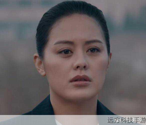 在接受采访时,王力可表示,她在接到《三泉溪暖》的剧本后,就被高云溪这个角色吸引了。“我觉得她是一个很有魅力的女性,她既有现代女性的独立和坚强,又有传统女性的温柔和善良,她是一个为了理想和信念,可以不顾一切的人。”王力可说,“我希望通过自己的表演,能够让观众看到高云溪的内心世界,感受到她的情感变化。”