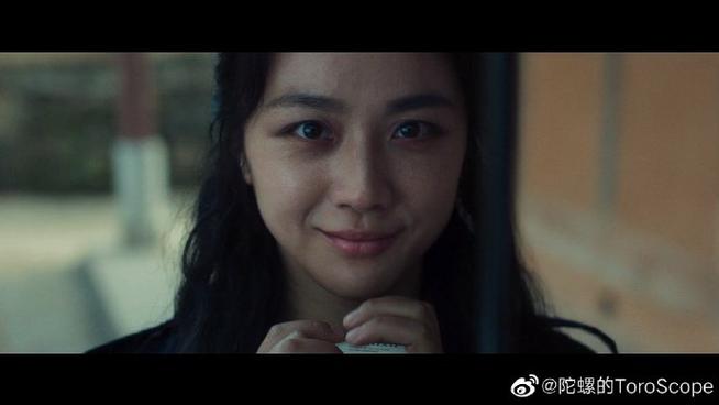 这部剧不仅适合女性观众观看,也适合男性观众观看,因为它不仅展现了女性的魅力和智慧,也展现了男性的责任和担当,它不仅是一部娱乐性的电视剧,也是一部有思想性的电视剧,我非常喜欢这部剧,也希望更多的人能够看到这部剧。