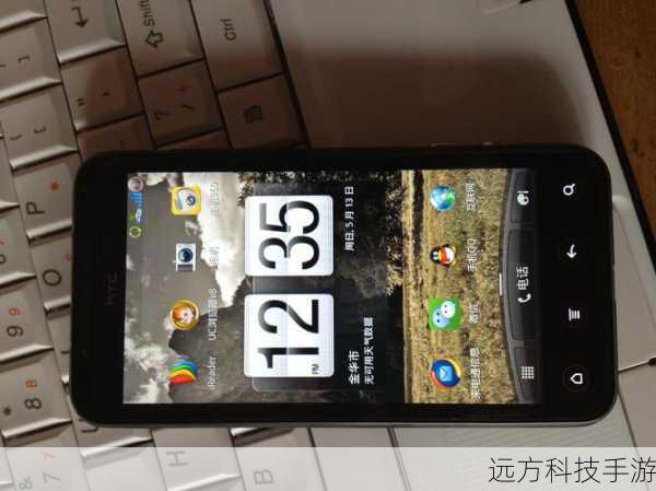 答:电信版HTC EVO 3D的3D屏幕在观看视频时效果非常出色,它能够将视频内容以立体的形式呈现出来,让观众仿佛置身于电影场景之中,无论是动作片的激烈打斗还是科幻片的浩瀚宇宙,都能通过这块屏幕得到淋漓尽致的展现,由于支持裸眼3D显示,用户无需佩戴眼镜即可享受这一视觉盛宴,非常方便。