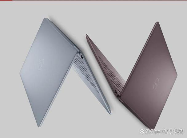 别看戴尔XPS 14z身材纤薄,其内在性能却不容小觑,搭载的高性能处理器,配合大容量高速内存,无论是处理复杂的办公任务、运行大型设计软件,还是畅玩高清游戏,都能轻松应对,游刃有余,更令人惊喜的是,它在保持高性能的同时,还能有效控制功耗,延长电池续航时间,让你在远离电源插座的情况下也能享受无忧的使用体验。
