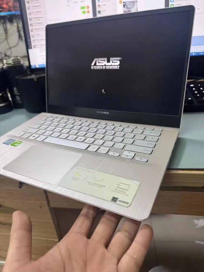 问题一:华硕灵耀3(i7-7500 8G 256G)的续航能力如何?