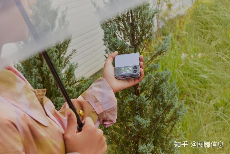 问题三:Galaxy P3100与P3110在拍照方面表现如何?适合用来拍摄日常Vlog吗?