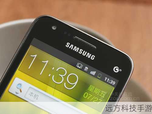 三星B9062最大的亮点莫过于其双卡双待功能,对于经常穿梭于国内外、需要同时管理多个号码的商务人士而言,这一功能无疑是雪中送炭,无论是工作号码还是私人号码,亦或是不同运营商的网络需求,都能轻松应对,无需频繁更换SIM卡,大大提升了工作效率与生活便利性,这也体现了三星对商务用户需求的深刻洞察与精准把握。