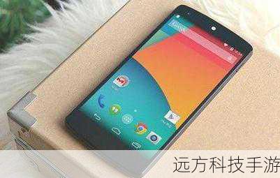 随着大屏手机的兴起,谷歌在2013年推出了Nexus 5,这款手机搭载了Android 4.4 KitKat系统,配备了2.3GHz高通骁龙800四核处理器、4.95英寸1080p IPS显示屏以及2GB RAM,Nexus 5不仅拥有出色的硬件配置,还搭载了支持ART模式的Android 4.4系统,大幅提升了系统的流畅性,Nexus 5还提供了16GB和32GB两种机身储存版本供用户选择,满足了不同用户的需求。