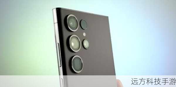 三星M7500配备了一颗320万像素的后置摄像头,这在当时已经能够满足用户的基本拍照需求,它支持多种照片分辨率和照片质量设置,让用户可以根据实际情况选择最适合的拍照模式,M7500还支持有声视频拍摄功能,让用户能够轻松记录下生活中的每一个精彩瞬间。