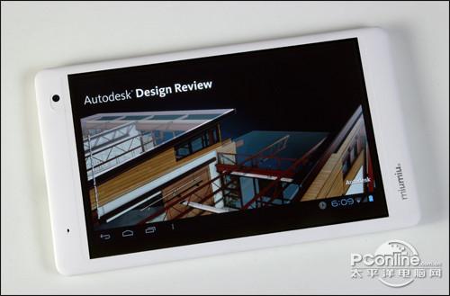 在性能配置上,蓝魔W17pro 魔蝎搭载了Android 4.0.3操作系统,配备了ARM Cortex-A9双核1.5GHz处理器和Mali-400 MP4图形加速芯片,配合1GB DDR3运行内存和16GB存储容量(可扩展至32GB),无论是日常应用还是大型游戏,都能游刃有余,而蓝魔V65PRO虽然同样基于Android系统,但其处理器主频仅为600MHz,内置容量也仅为4GB(支持扩展),在性能上稍显逊色,不过,对于轻度使用或特定需求的用户来说,这样的配置也足够应对。